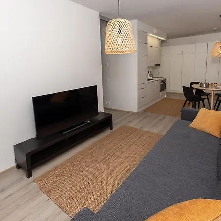 Appartement Aava 5 *