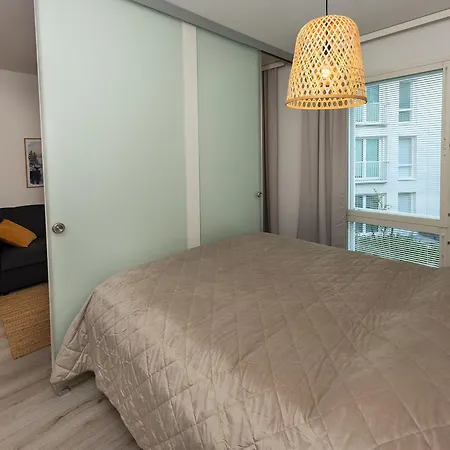 Aava 5 * 罗瓦涅米